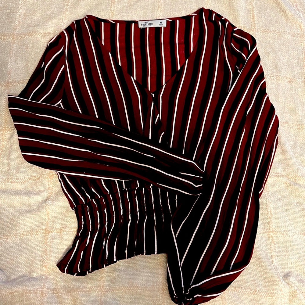 Size M Hollister striped blouse